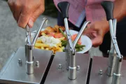 gevuld bord met eten